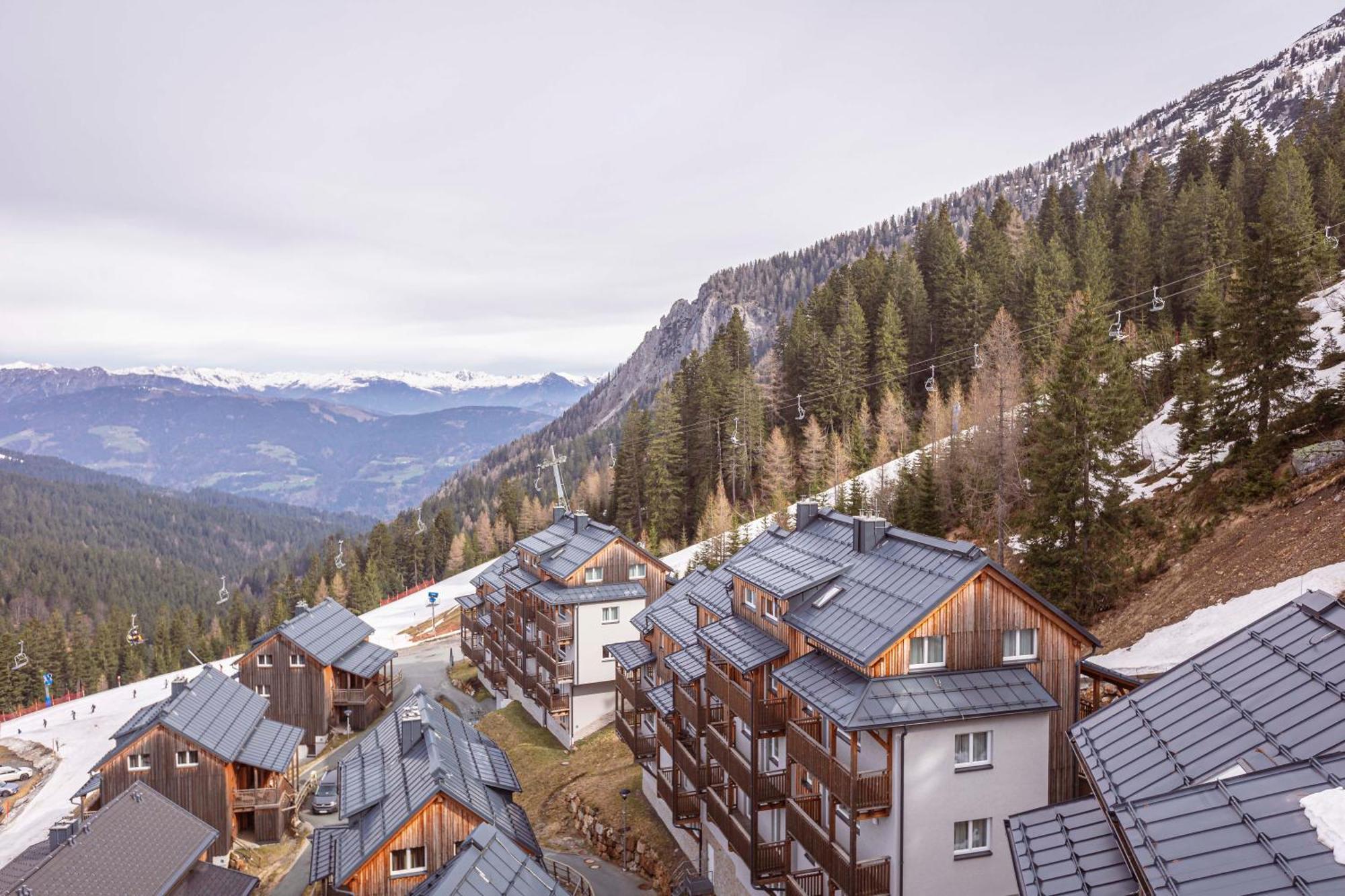 Almresort Gartnerkofel By Alps Resorts Sonnenalpe Nassfeld Bagian luar foto